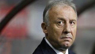 ألبرتو زاكيروني 