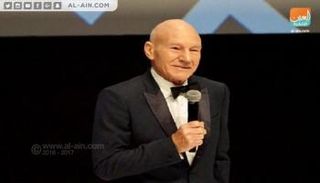 الفنان البريطاني باتريك ستيورات