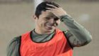 ليما يوجه رسالة لجماهير الوصل بعد تجديد تعاقده 