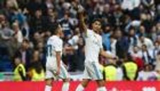 حكيمي أول لاعب عربي يسجل هدفا مع الريال