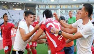 كلاسيكو النجم والصفاقسي ينتظر الإثارة دائما