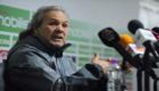 مدرب الجزائر يستدعي 21 لاعبا لمواجهة الإمارات