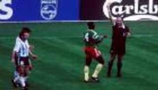 وفاة صاحب أسوأ التحام في تاريخ المونديال