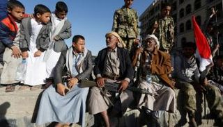مليشيات الحوثي في صنعاء (رويترز)
