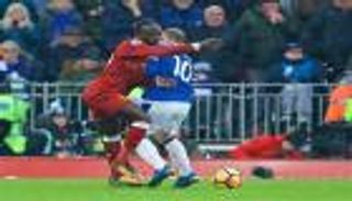 صلاح يسجل وليفربول يفرط في الفوز أمام إيفرتون