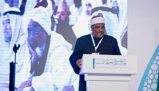 الدكتور عباس شومان، وكيل الأزهر الشريف، في المنتدى