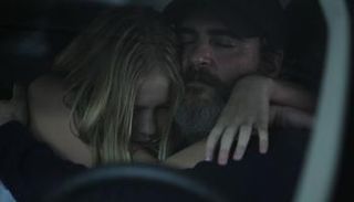 لقطة من فيلم "لم تكن هنا حقّاً أبداً"