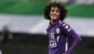 عموري يرهن انتقاله للهلال بموافقة الشيخ هزاع بن زايد