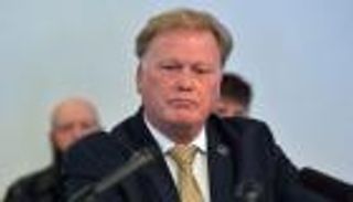 العثور على نائب أمريكي ميتا وترجيح فرضية الانتحار