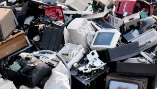 مخلفات إلكترونية 