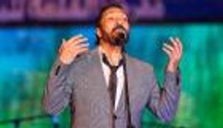 علي الحجار يغني لفلسطين احتفالا بألبومه الجديد