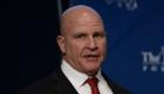 مستشار ترامب: قطر وتركيا رعاة الإرهاب بالمنطقة