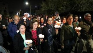 جانب من مسيرة مجلس كنائس الأردن لرفض قرار ترامب 