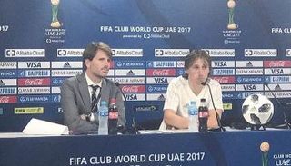 لاعب وسط ريال مدريد