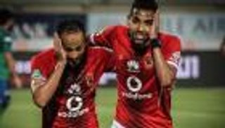 عرض إماراتي للاعب الأهلي المصري