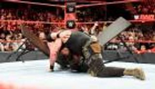 نزال سترومان وكين يمنع اختيار متحد لليسنر