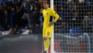 الدوري الأمريكي يغري كاسياس للرحيل عن بورتو