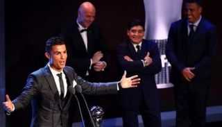 مارادونا ورونالدو