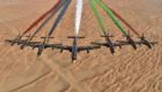 "فرسان الإمارات" يشاركون البحرين الاحتفال بعيدها الوطني