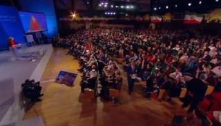 جانب من وقائع المؤتمر الدولي للمعارضة الإيرانية الذي انعقد في باريس