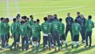 المنتخب السعودي يعوض الغامدي والبريكان بهزازي والعمري
