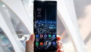 جالاكسي إس ٩ مشابه لـ جالاكسي إس ٨