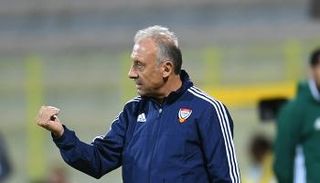 المدير الفني للمنتخب الإماراتي