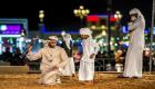 مركز حمدان بن محمد لإحياء التراث ينظم دورة اليولة للصغار