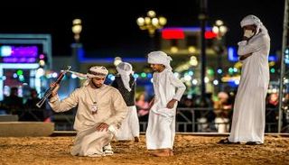 مركز حمدان بن محمد لإحياء التراث ينظم دورة اليولة للصغار