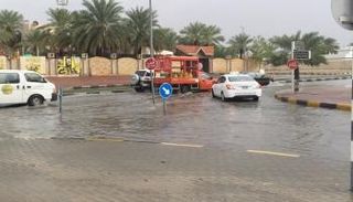 أمطار في الإمارات-أرشيفية