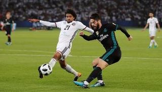 من مباراة الريال والجزيرة