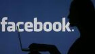 فيسبوك يجمع البيانات الشخصية لمستخدميه بشكل غير مسبوق