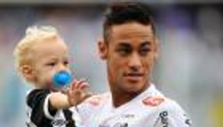 إلزام نيمار بدفع أتعاب ولادة طفله