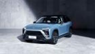 بالصور.. الصين تتحدى تيسلا بسيارة "ES8" الكهربائية