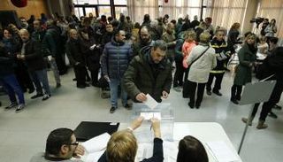 جانب من الانتخابات البرلمانية في إقليم كتالونيا