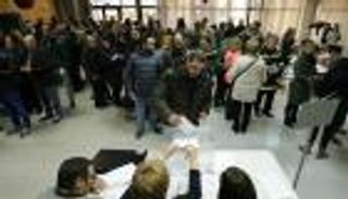 أسهم إسبانيا تهبط بعد مكاسب انفصاليي كتالونيا