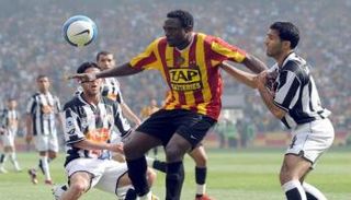 مايكل إينرامو جلاد الأهلي المصري 