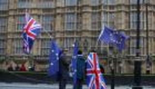 بريطانيا.. جواز السفر الأزرق يعود بعد بريكست