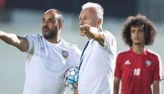 ألبرتو زاكيروني - عموري 