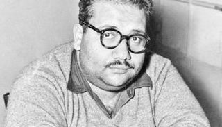 الشاعر المصري الراحل صلاح جاهين