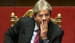 رئيس الوزراء الإيطالي باولو جنتيلوني