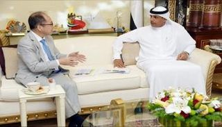 أحمد محبوب مصبح مع أكيما أوميزاوا 