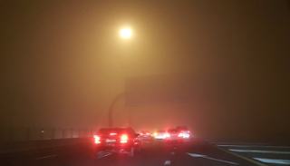 أرصاد الإمارات تؤكد انخفاض فرص تشكل الضباب الخميس والجمعة المقبلين