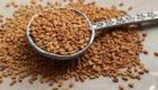 لشعر حريري ناعم.. 3 وصفات من بذور الحلبة