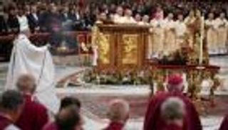 بالصور.. بابا الفاتيكان يدعو لاحترام المهاجرين عشية عيد الميلاد