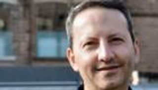 إيران تؤيد حكما بالإعدام على أكاديمي بتهمة التجسس