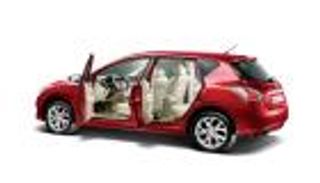 نيسان تستدعي قرابة 130 ألف سيارة مخالفة لمواصفات الأمان