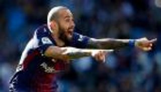 فيدال يرد على شائعات وفاته