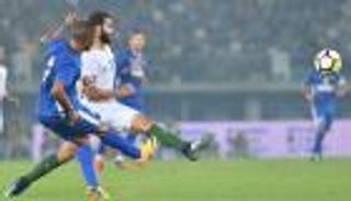 الإصابة تبعد قائد السعودية عن مواجهة الإمارات بخليجي 23