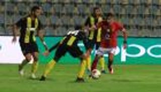 الأهلي يواصل التذبذب في الدوري المصري بتعادل مع دجلة